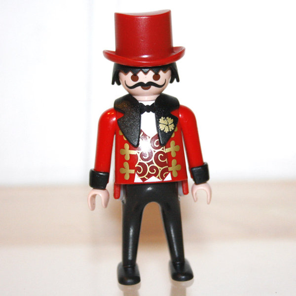 playmobil-directeur-du-cirque